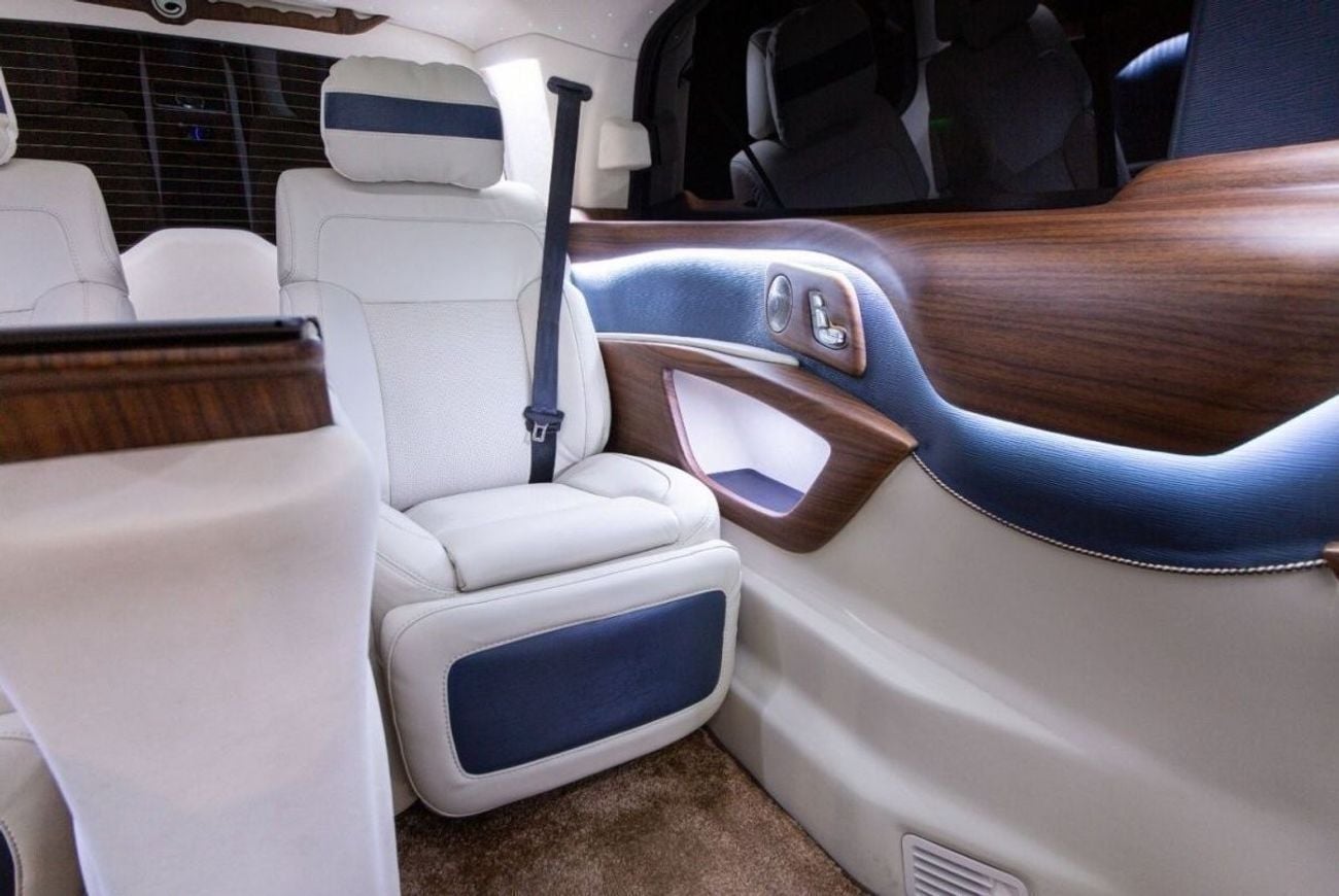 Mercedes Benz V300 AVANTGARDE ERTEX LUXURY CAR DESIGN CO. BLUE PRADA SAILOR EDITION