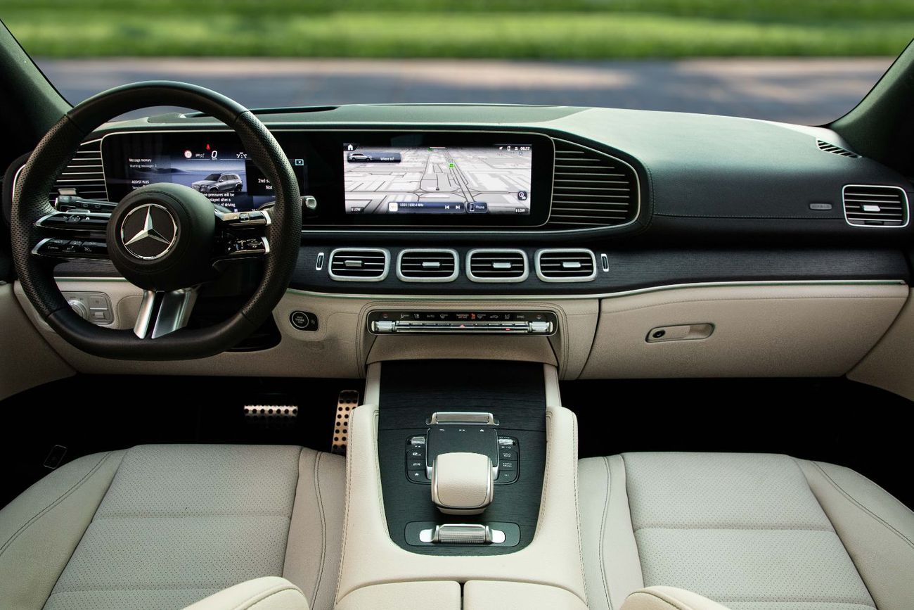 Mercedes-Benz GLS 450 8,421 P.M  | 0% Downpayment | GLS 450 AMG | AGENCY WARRANTY!