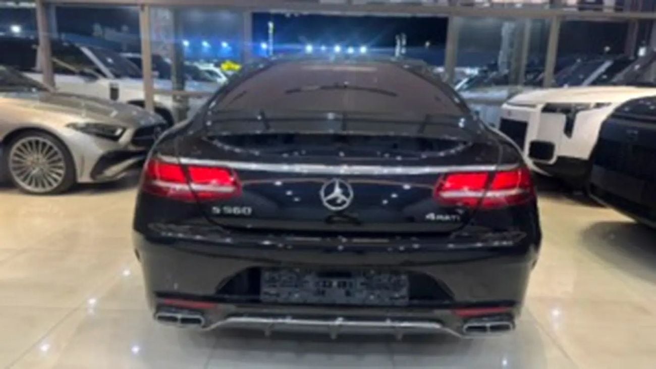Mercedes Benz S560 S 560 Designo Edition | GCC Specs