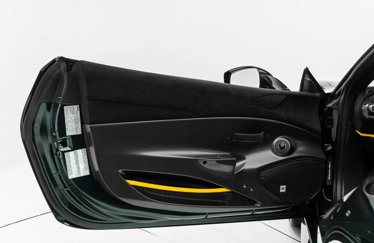 Ferrari 488 7 Speed Dual-Clutch Automatic Transmission | Warranty