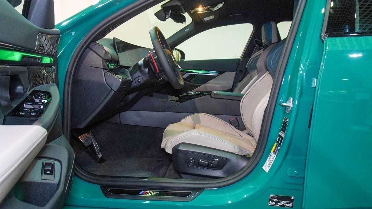 بي أم دبليو M5