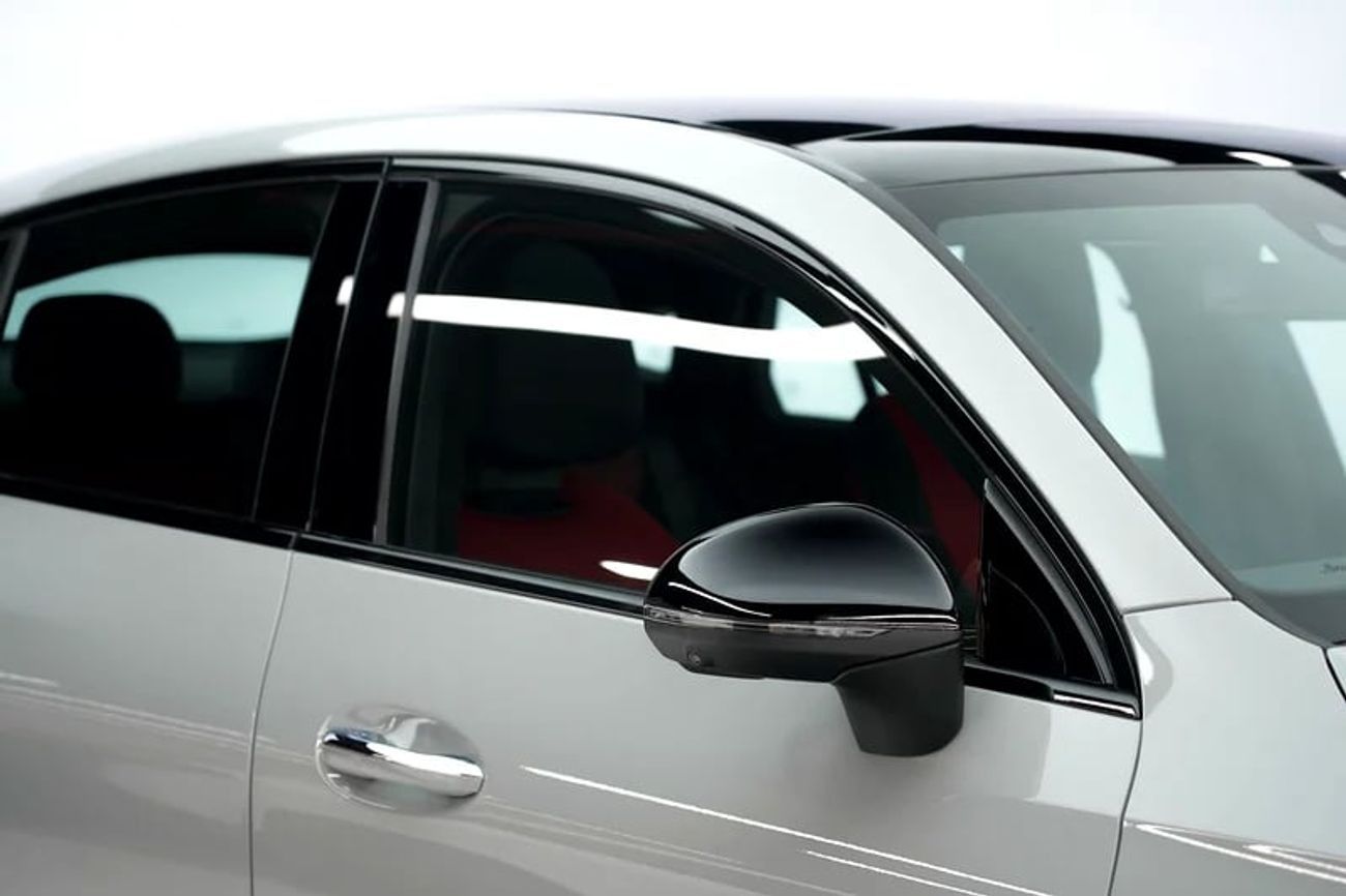 مرسيدس بنز GLC 250 Summer Offer | 43 | GCC 0km | Agency Warranty | AMG | Night Package