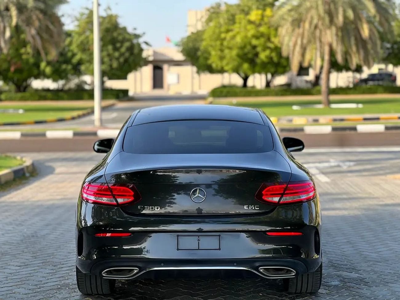Mercedes Benz C300 C300 Coupe , GCC Specs