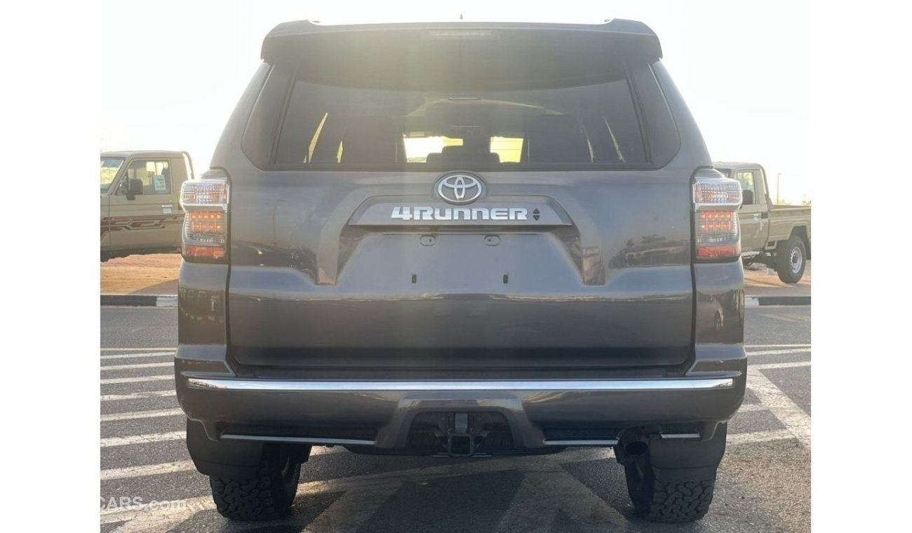 تويوتا 4Runner 2020 Toyota 4Runner SR5 Premium 4x4 AWD 4.0L V6 - UAE PASS