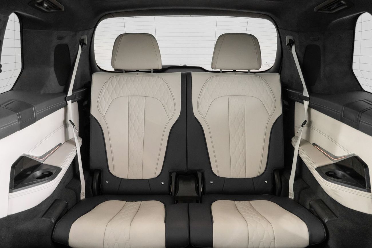 بي أم دبليو X7 40i M Sport Premium 3.0L