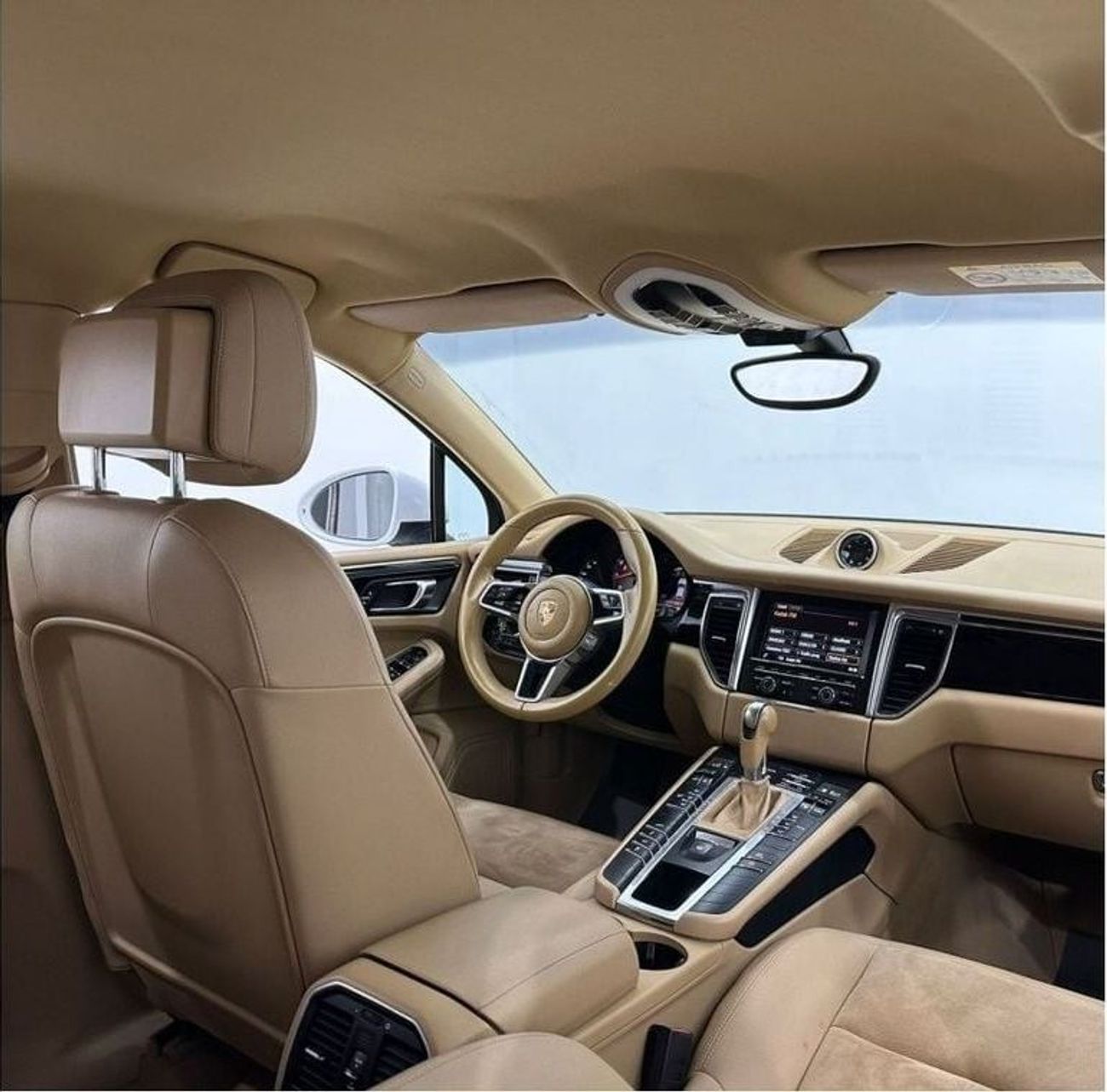 Porsche Macan 2015 Porsche Macan S, Service History, Excellent Condition, GCC