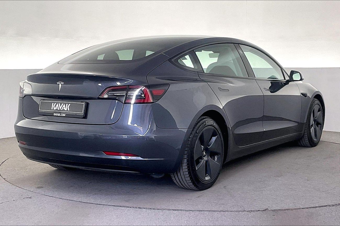 تسلا موديل 3 Standard Range Plus | شامل الضمان | 0 ﺪﻔﻋﺓ ﺃﻮﻟﻯ