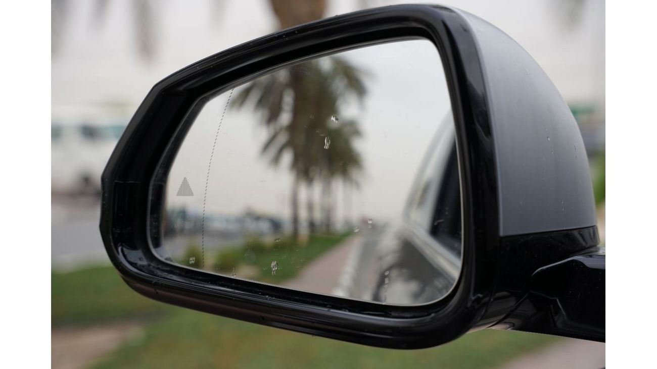 بي أم دبليو X1 2024 بي ام دبليو اكس 1 اس درايف 20 اي رمادي