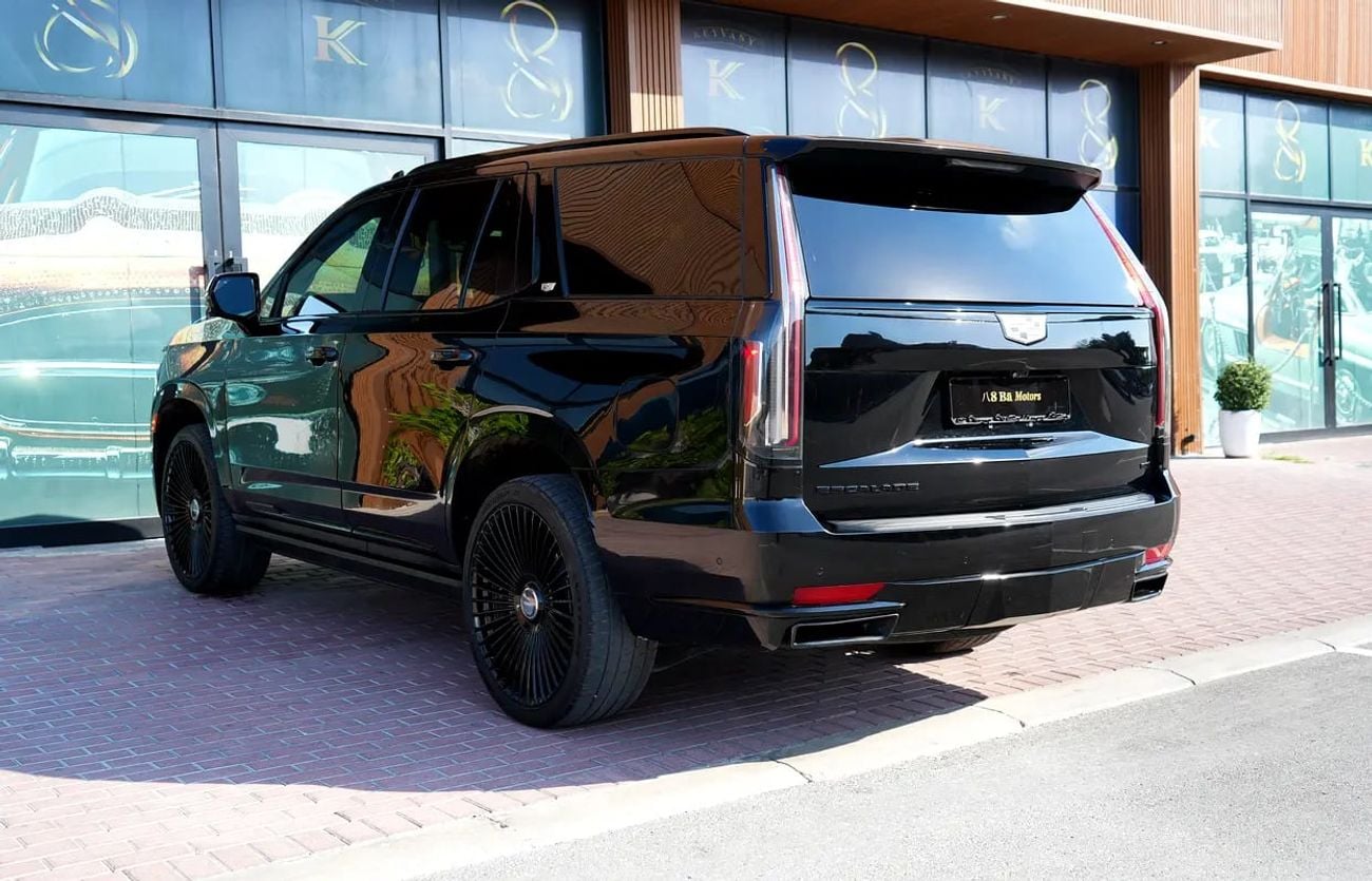 كاديلاك إسكالاد Sport Platinum 6.2L 4WD Sport Platinum | 7seaters | Excellent Condition