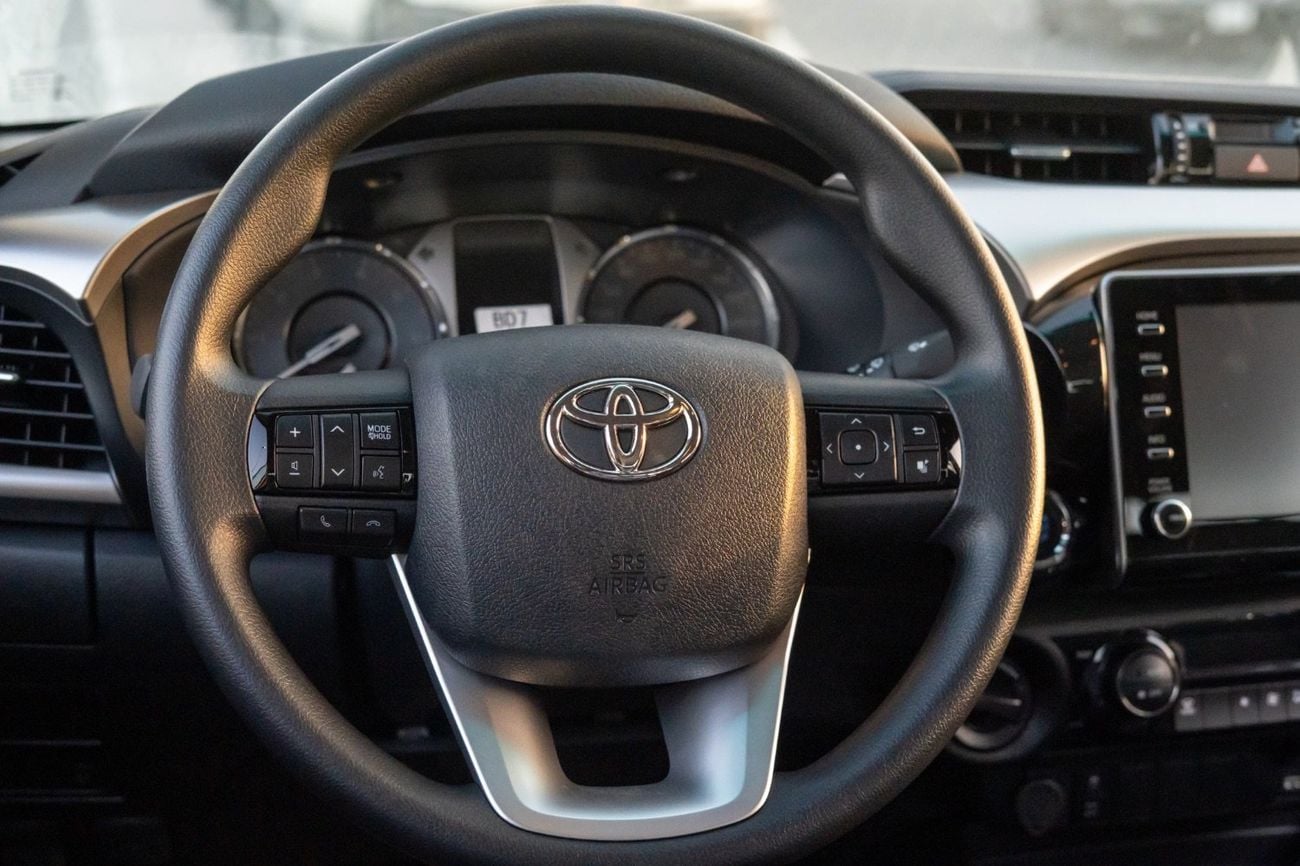 تويوتا هيلوكس Hilux 2.4 AT 2026 Full option with diff lock