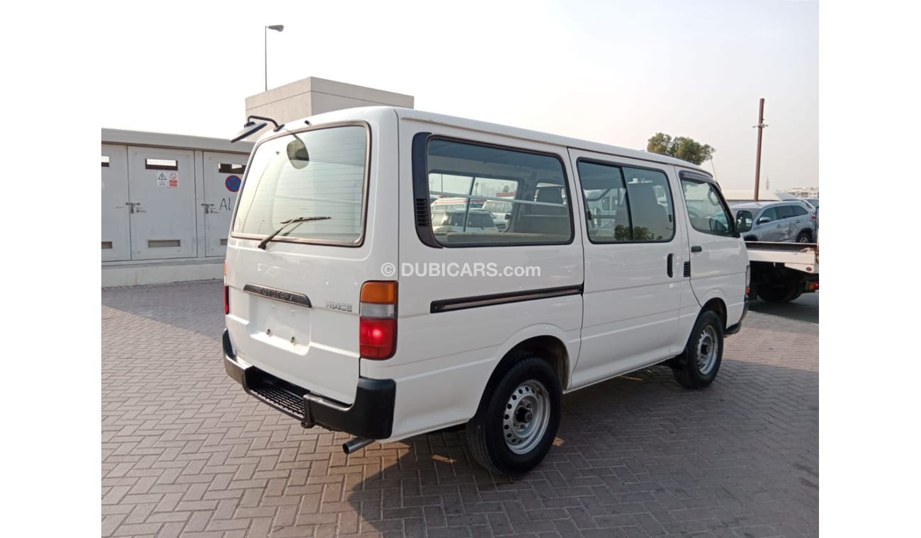 Toyota Hiace TOYOTA HIACE VAN RIGHT HAND DRIVE (PM1654)