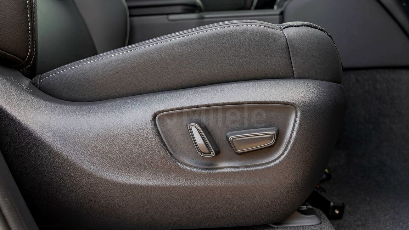تويوتا برادو TOYOTA PRADO 250 VX PREMIUM | EXPORT ONLY