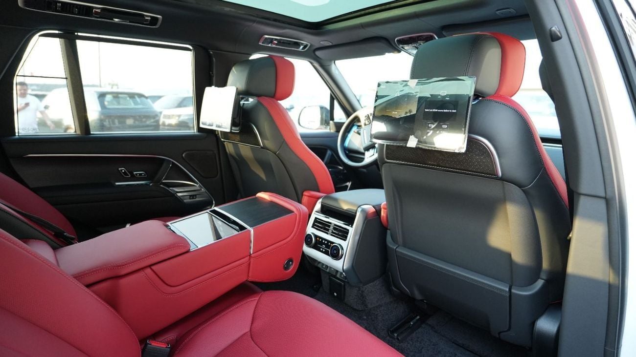 Land Rover Range Rover AUTOBIOGRAPHY P530 4.4L V8 White-Pimento 2026 MY Export Only