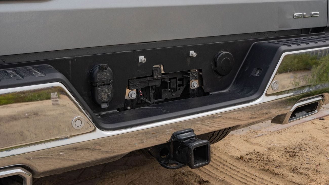 جي أم سي سييرا 2025 GMC Sierra SLE V8 5.3L AT Petrol Single Cab (Gray)