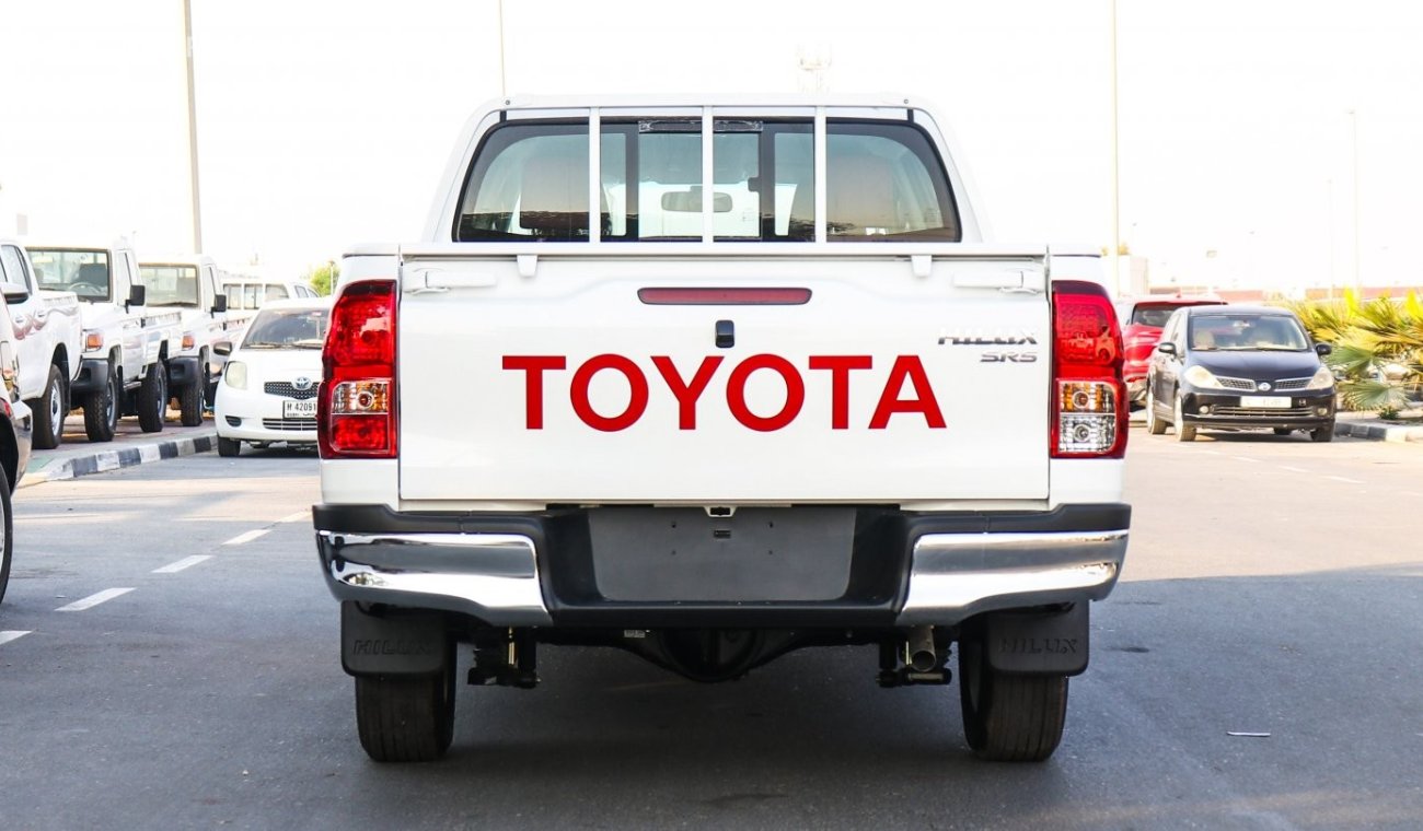 تويوتا هيلوكس Toyota Hilux 2.7L Petrol 4x2 A/T Full option