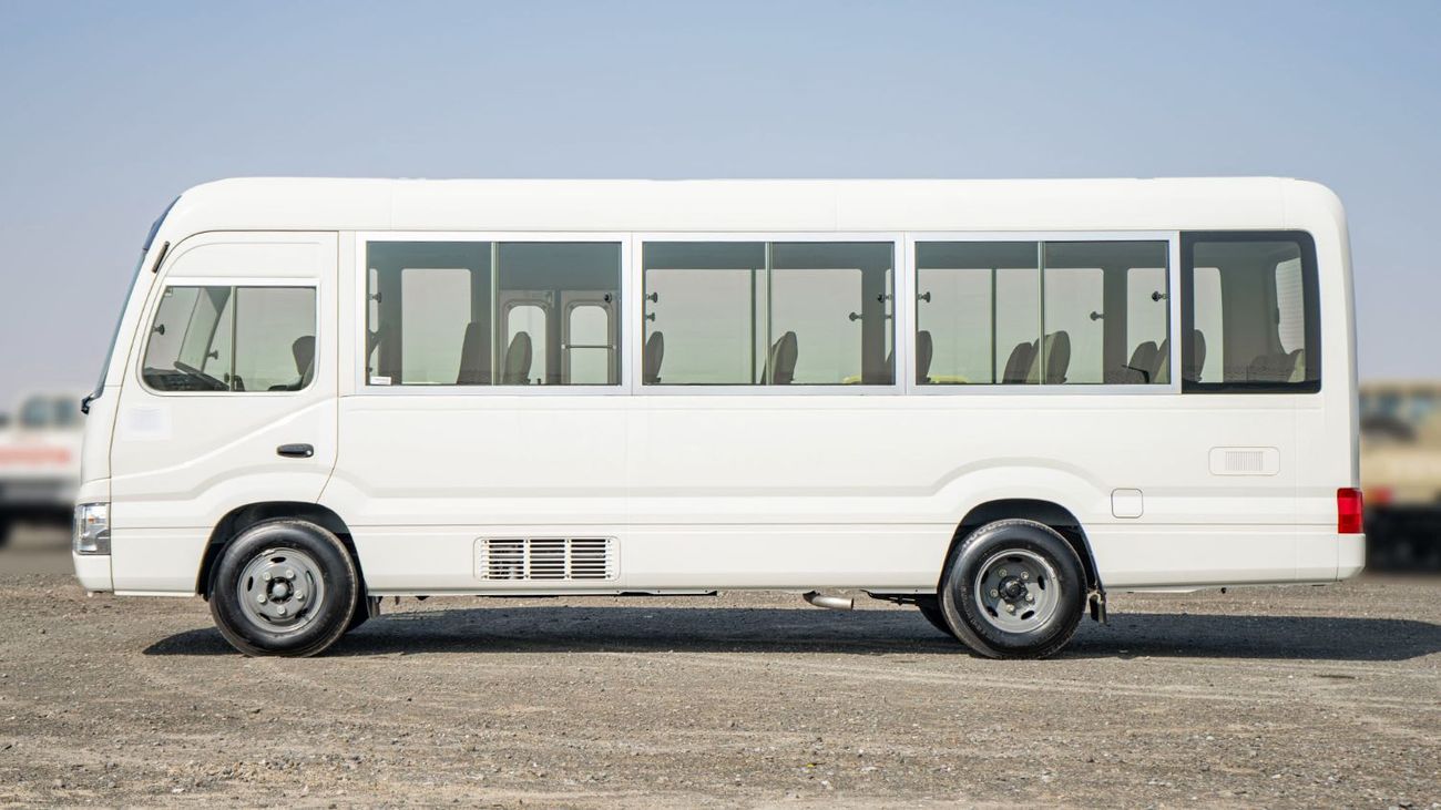 تويوتا كوستر 4.2 L