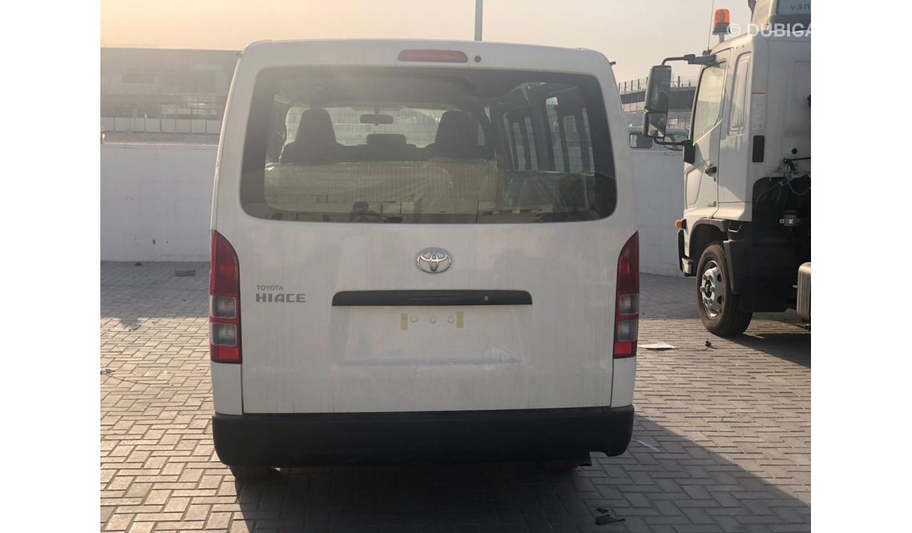 Toyota Hiace 2020 Petrol 15 Seat