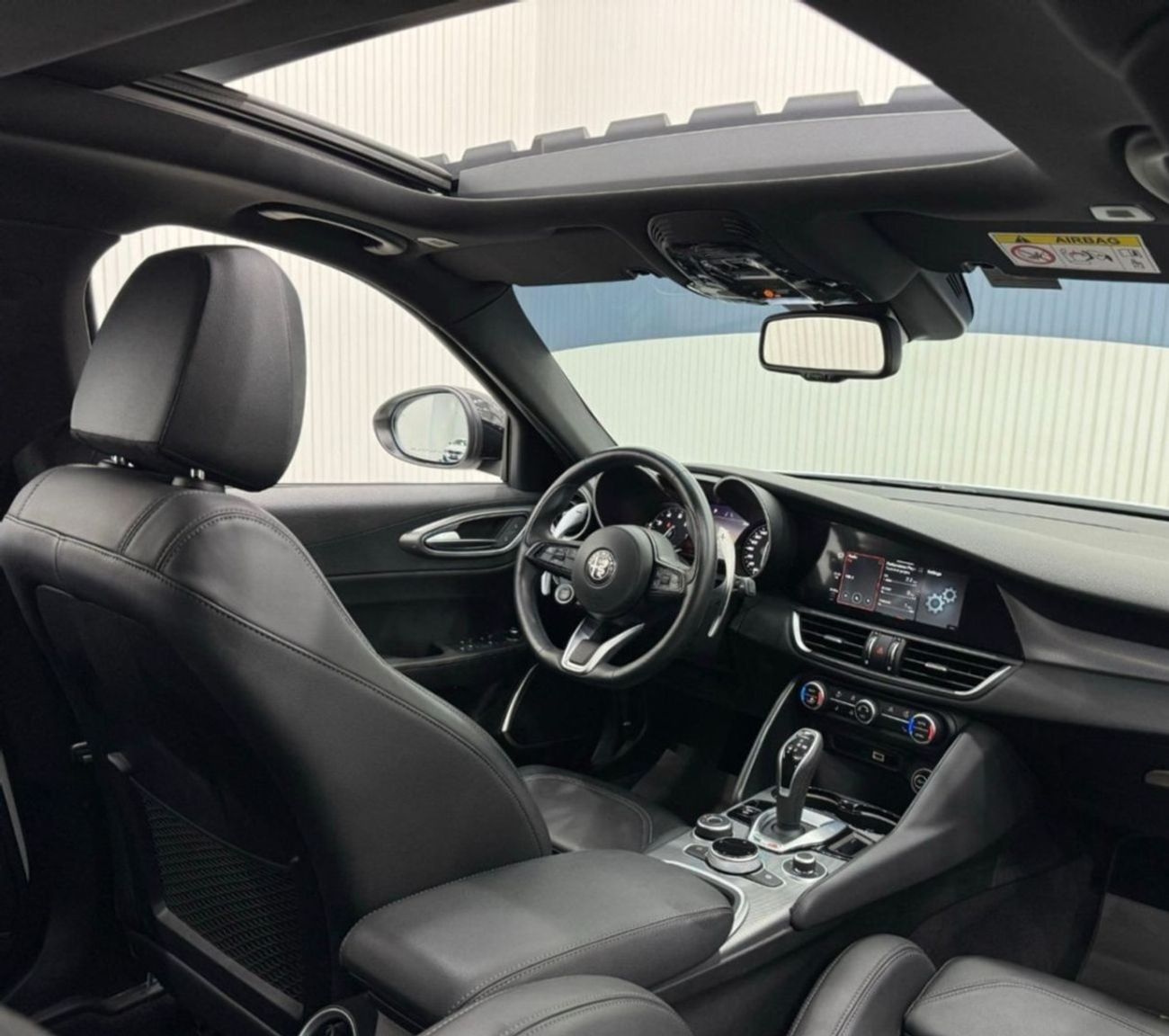 ألفا روميو جوليا Q2 Veloce 2023 Alfa Romeo Giulia Q2 Veloce, Nov 2027 Alfa Romeo Warranty + Service Pack, Low Kms, GC