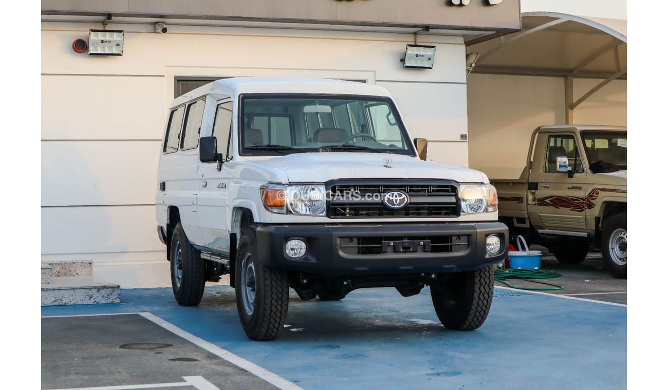 Toyota Land Cruiser 70 Toyota Land Cruiser Hard Top 4.2L DIESEL 6-CYLINDER 3-DOORS 2023