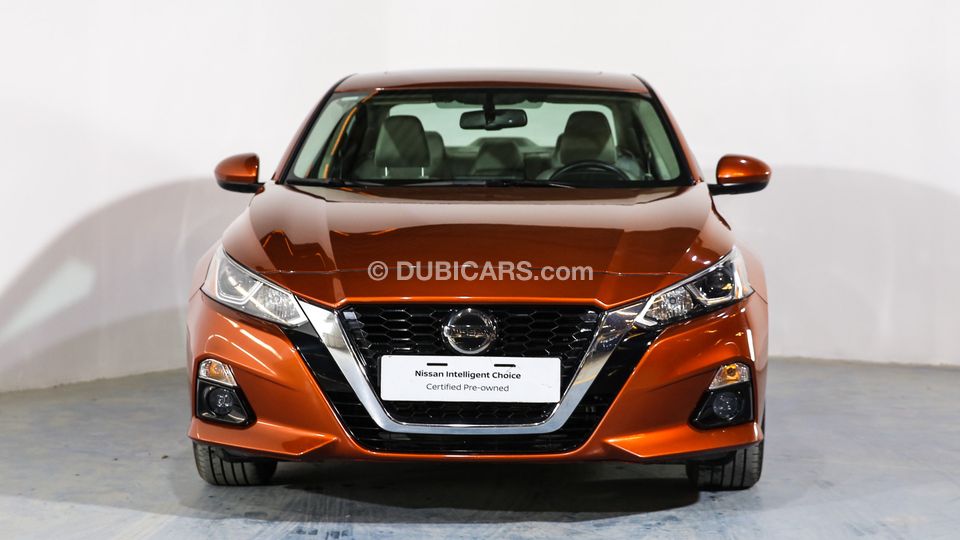 Nissan Altima for sale AED 71,900. Orange, 2019