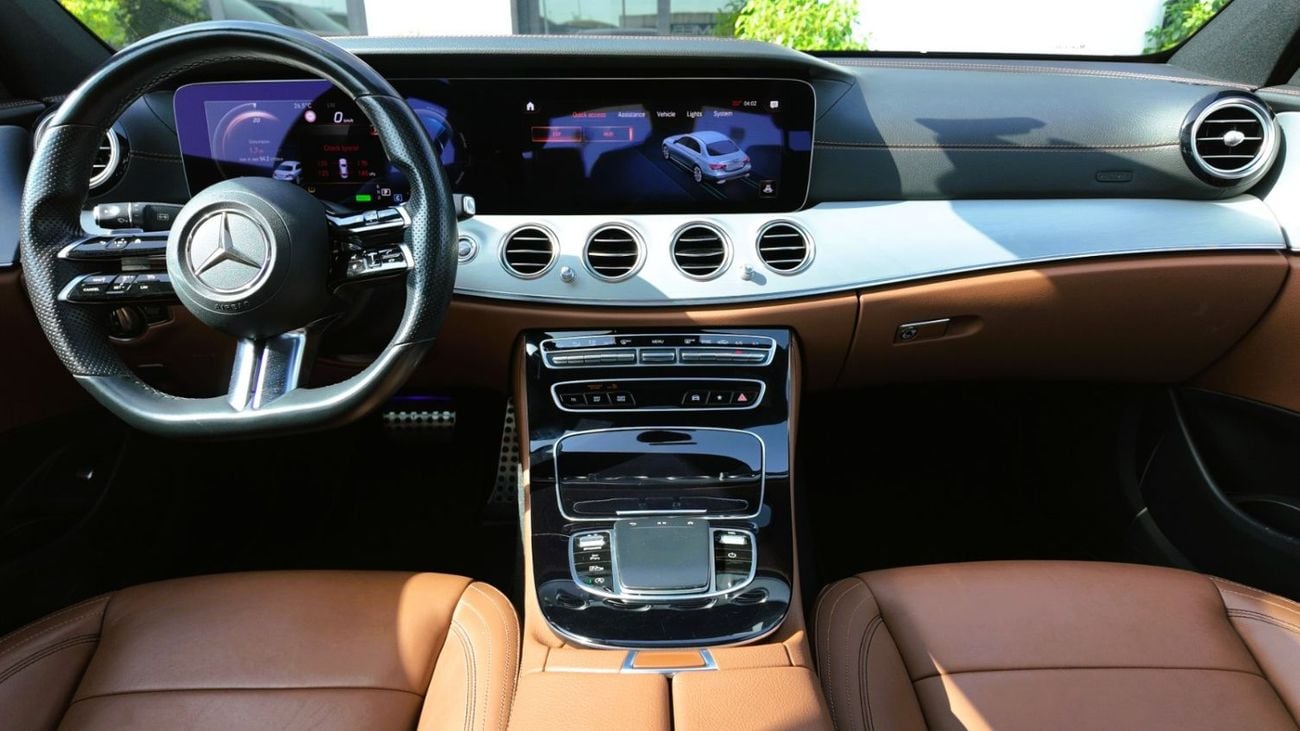 Mercedes Benz E200 MERCEDES-BENZ E200 AMG 2022