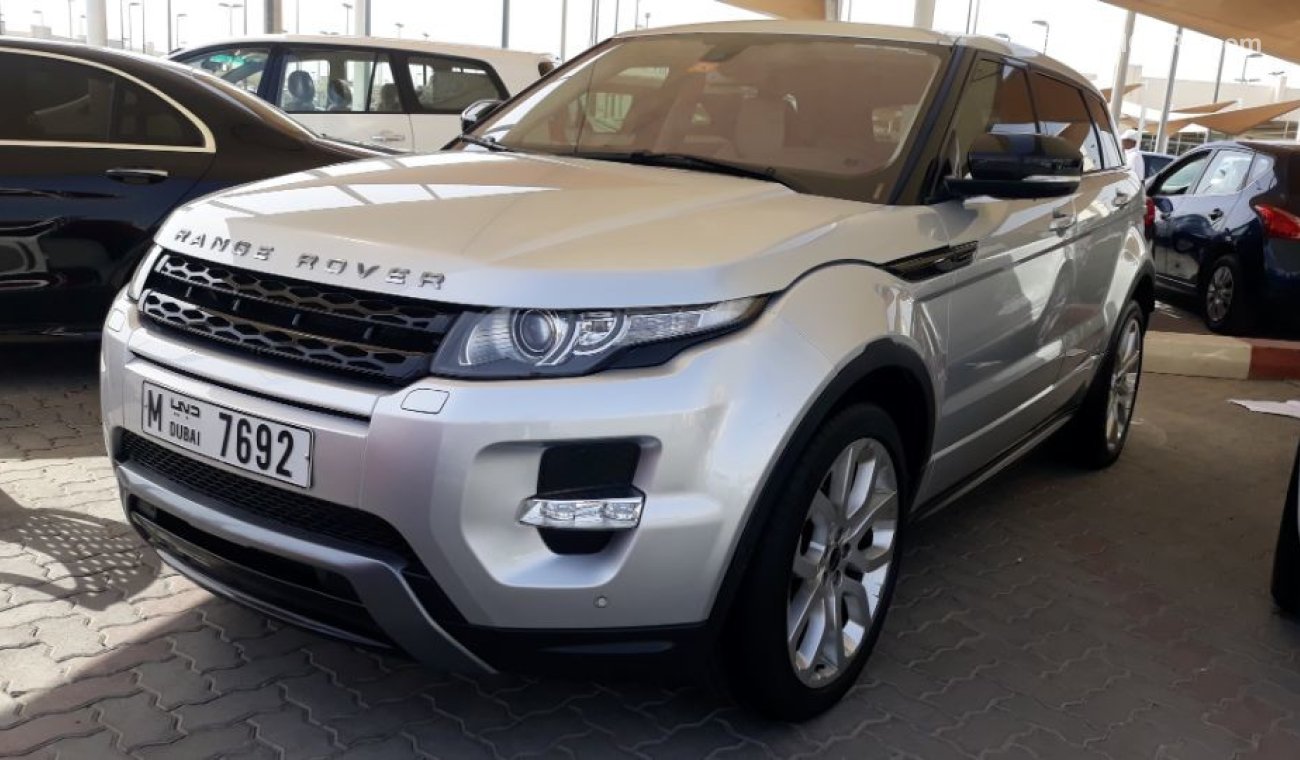 Land Rover Range Rover Evoque 2012 Model Gulf specs Full options low mileage Full service agency under warantee