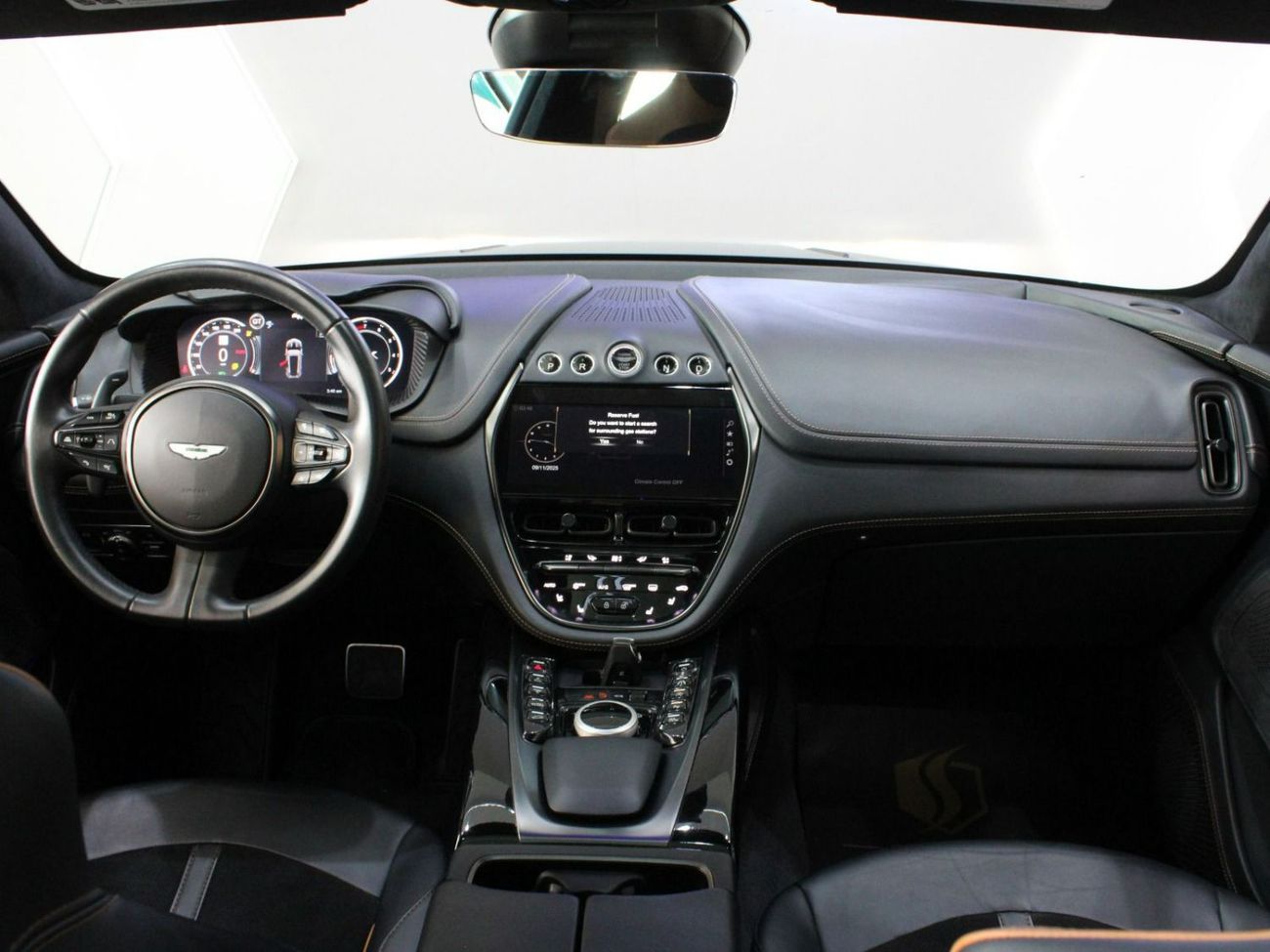 Aston Martin DBX DBX 550 | V8