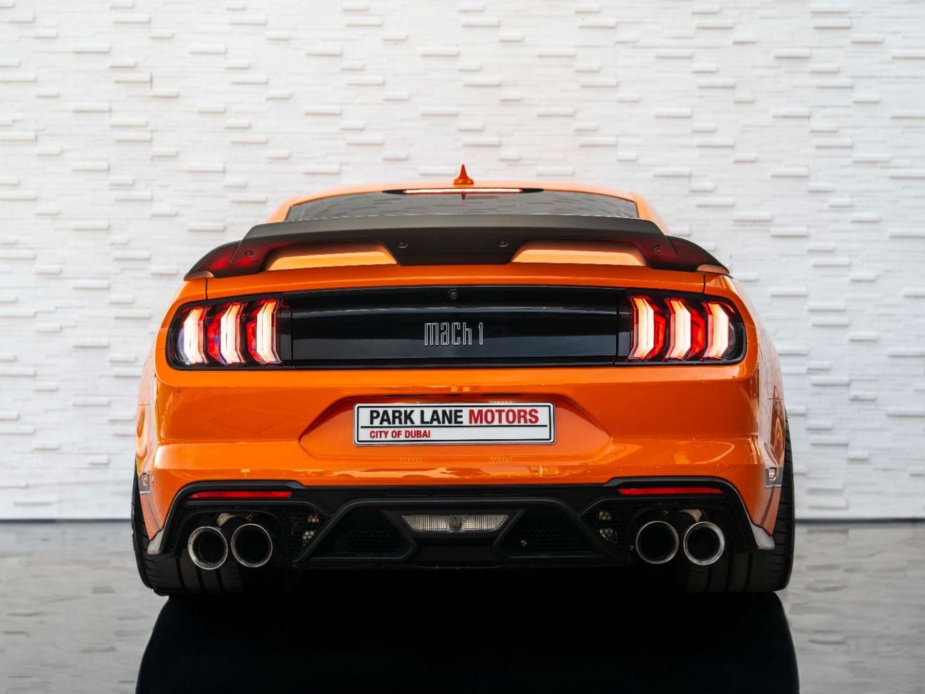 Ford Mustang Mach 1 5.0L V8