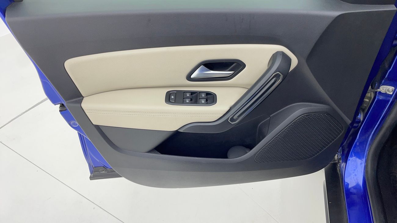 Renault Duster LE 1.6 | Zero Down Payment | Free Home Test Drive