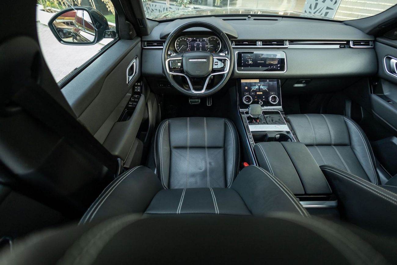 Land Rover Range Rover Velar P250 R-Dynamic S 2.0L Range Rover Velar R-Dynamic S P250 2022 European Specs | Agency Warranty