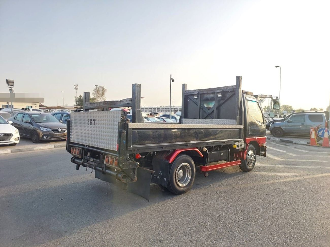 ميتسوبيشي فوسو كانتير MITSUBISHI CANTER TRUCK RHD 1995 MODEL 4.2 L DIESEL MANUAL(PM20009)