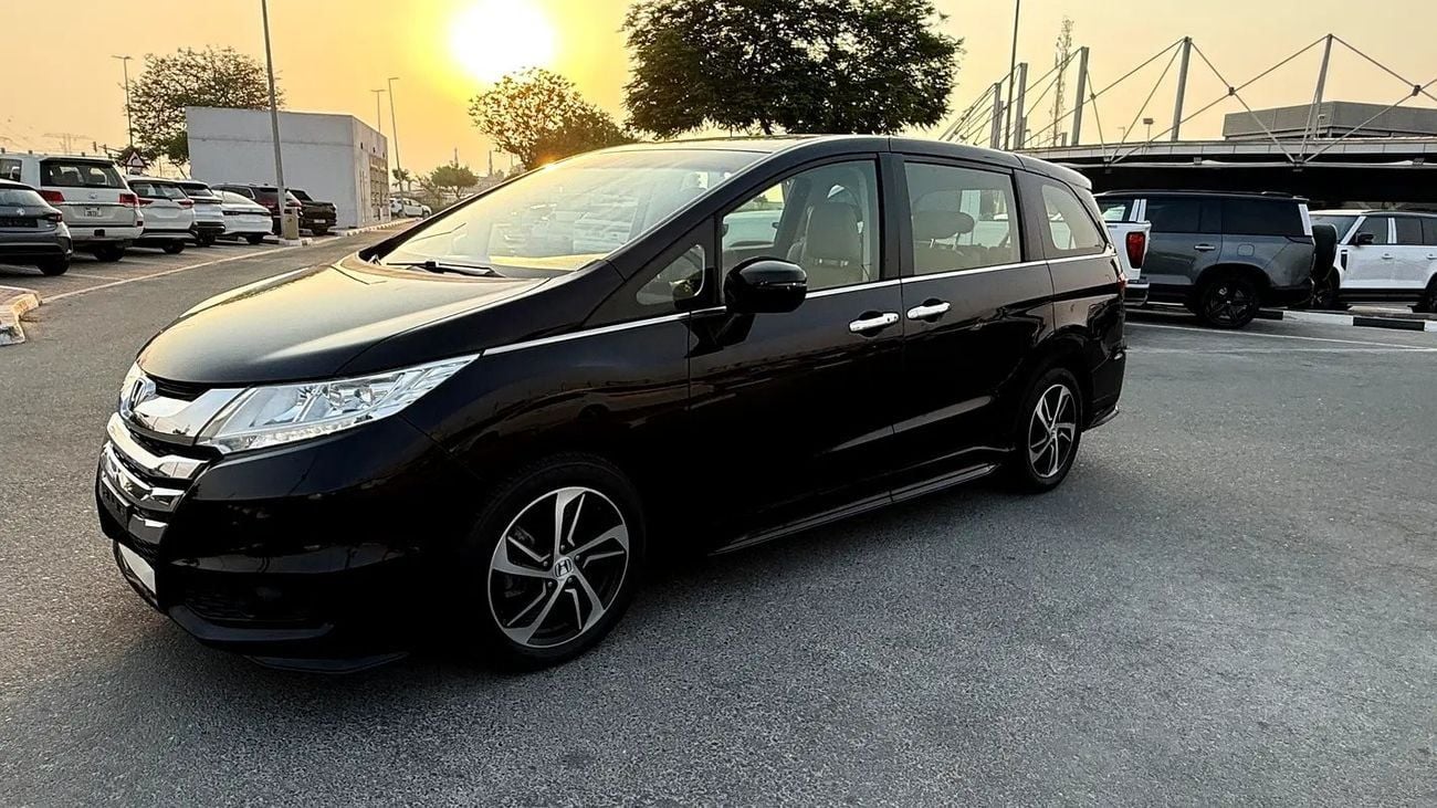 هوندا أوديسي EXL Full option v4 GCC Specs,7 seater family