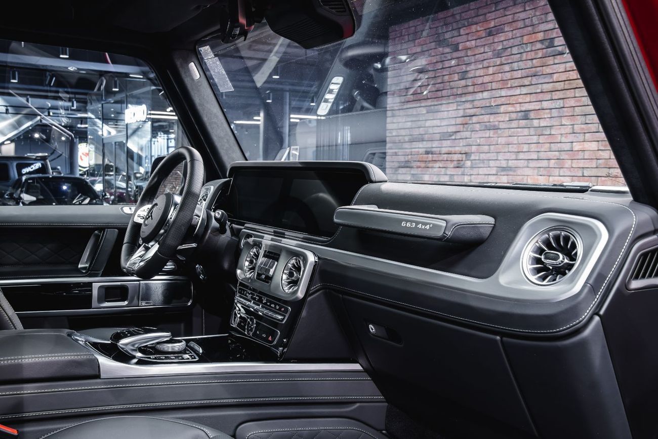 مرسيدس بنز G 63 AMG 4X4² Mercedes-Benz AMG G63 4x4² + Night II + Superior + TV