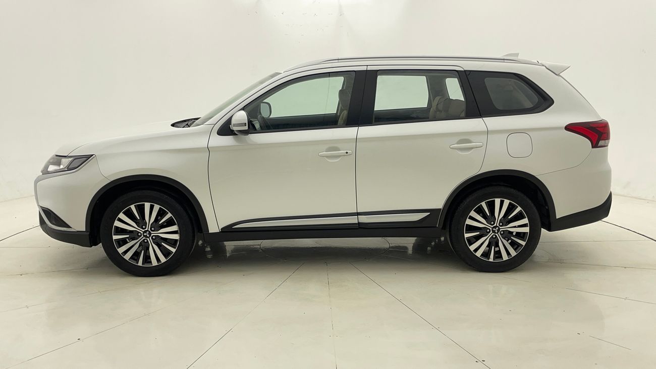 Mitsubishi Outlander GLS MID 2.4 | Zero Down Payment | Home Test Drive