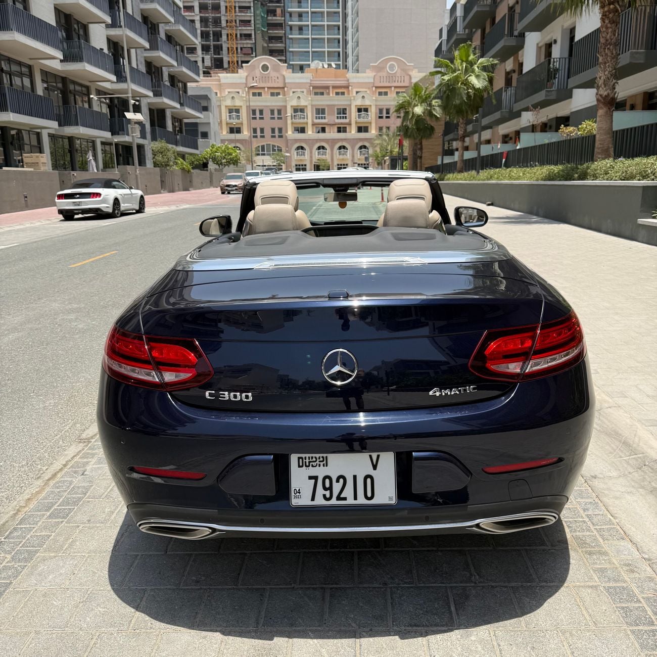مرسيدس بنز C 300