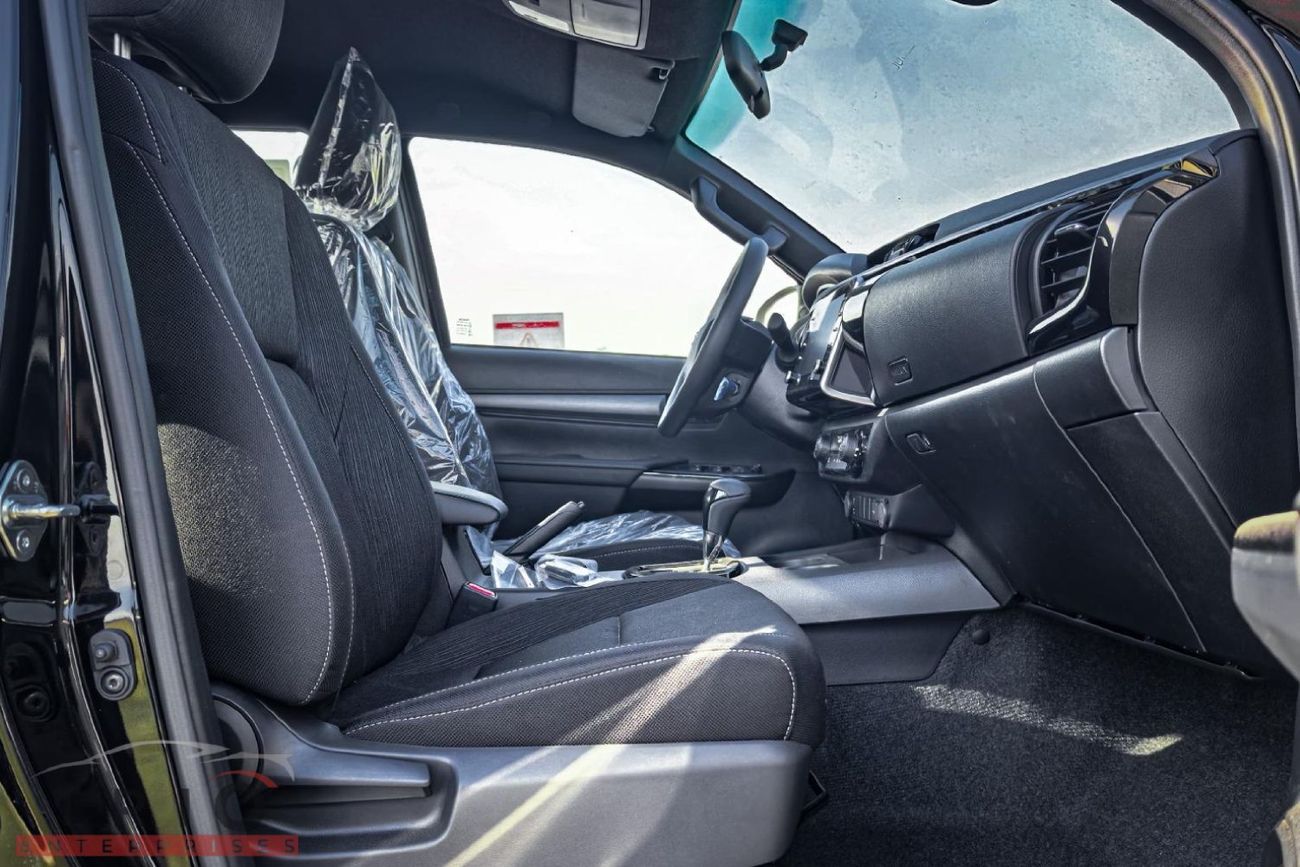 Toyota Hilux 2025 TOYOTA HILUX ADVENTURE 4.0L PETROL V6 FULL OPTION  WITH PUSH START, COOL BOX, DIGITAL CLOCK