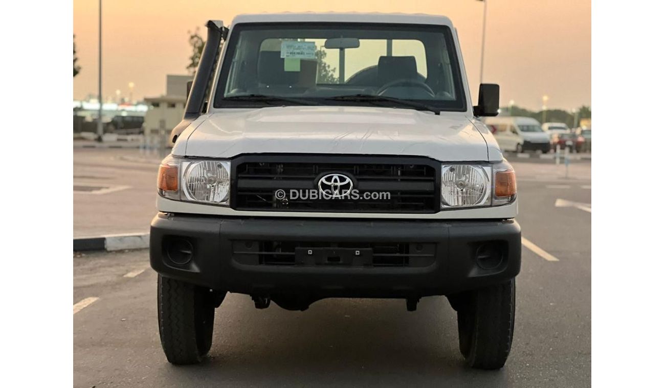 Toyota Land Cruiser Pick Up Toyota LC 79 SC 4.2 HZJ79