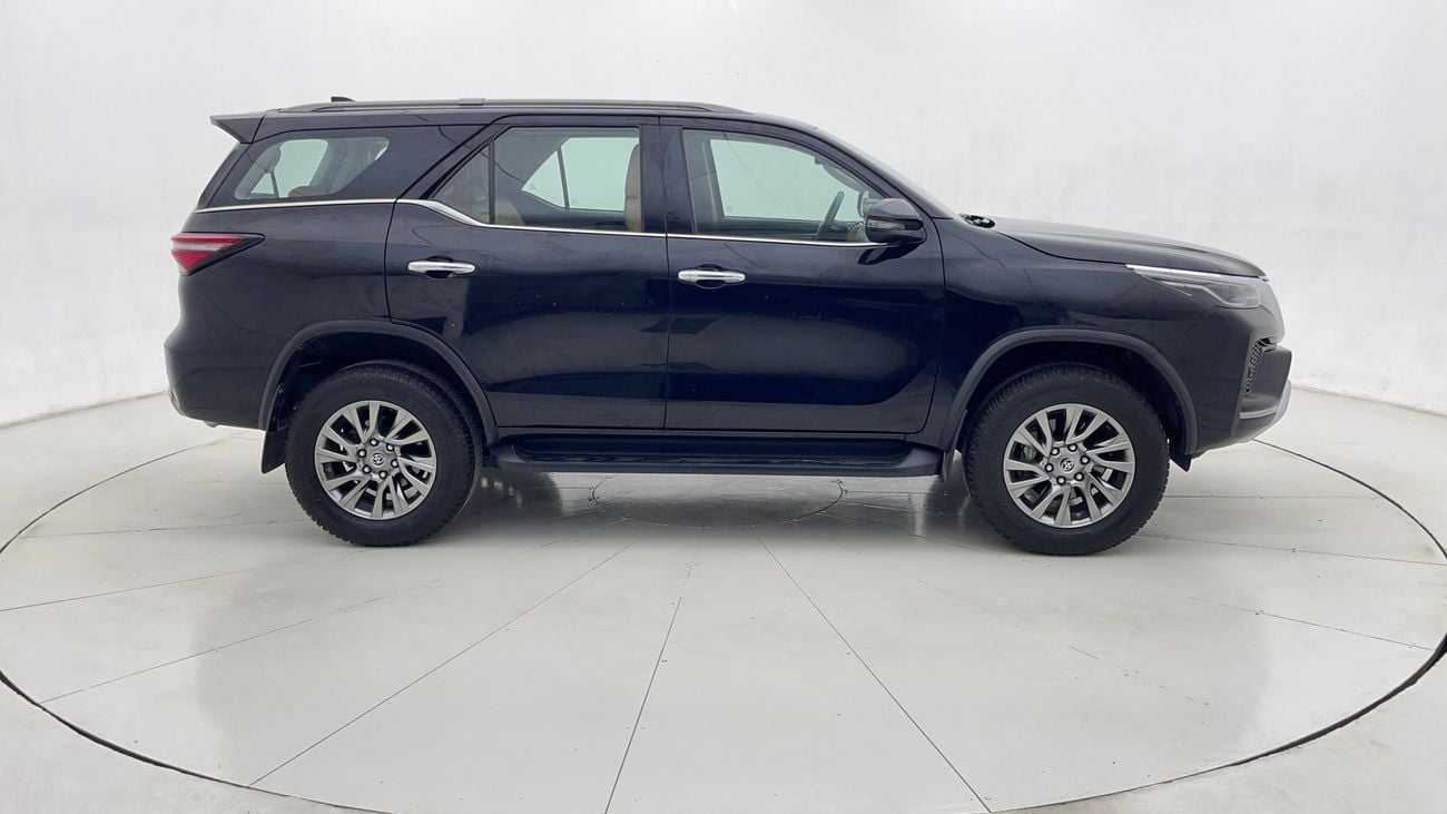 Toyota Fortuner VXR 4.0L (278 HP) 2022 VXR | AED 1743/Month | 0 DP | 30 Day Return | Warranty | Service History