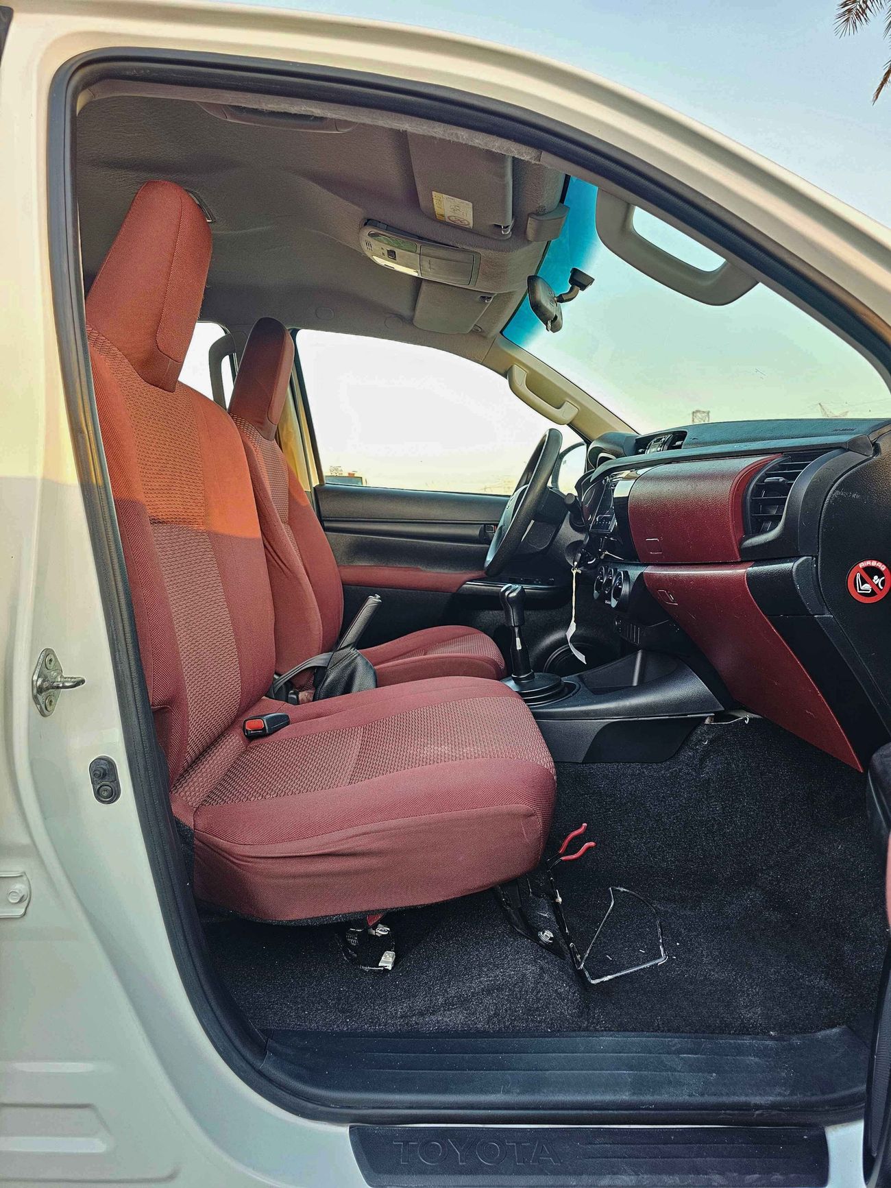 تويوتا هيلوكس / DIESEL/ 4WD/ MANUAL/ AUTO WINDOWS/ LOW MILEAGE/ LOT# 55628