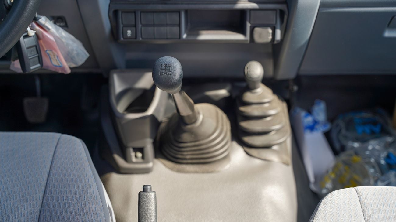 Toyota Land Cruiser Pick Up