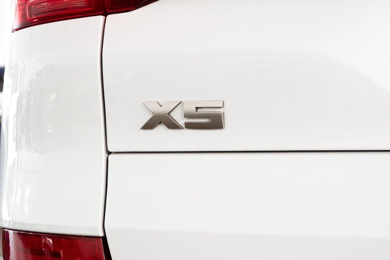 بي أم دبليو X5 STD M50i 4.4L