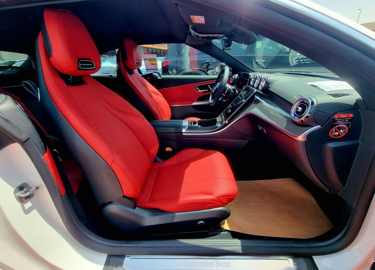 مرسيدس بنز CLE 200 كابريوليه AMG Convertible 5 Years Warranty 2024 GCC