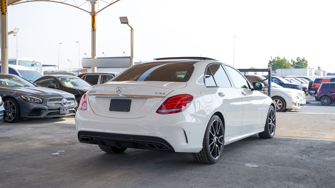 مرسيدس بنز سي 43 ايه ام جي