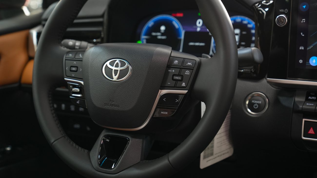 Toyota Camry Hybrid