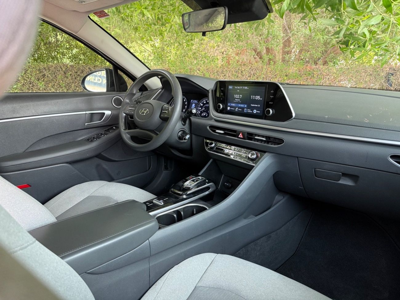 Hyundai Sonata Mid option 2.5L