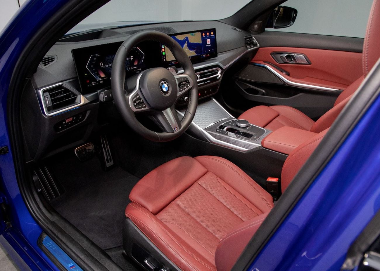BMW 330i M SPORT