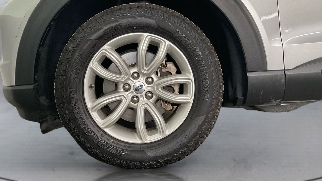 Ford Explorer XL / Standard | Guaranteed Warranty | 0 Down Payment