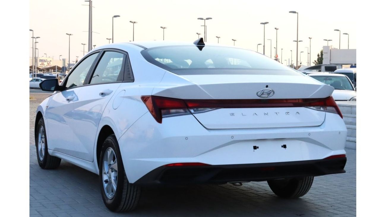 هيونداي إلانترا GL هيونداي ألنترا 2022 خليجي بحالة ممتازة صبغ وكالة بدون حوادث