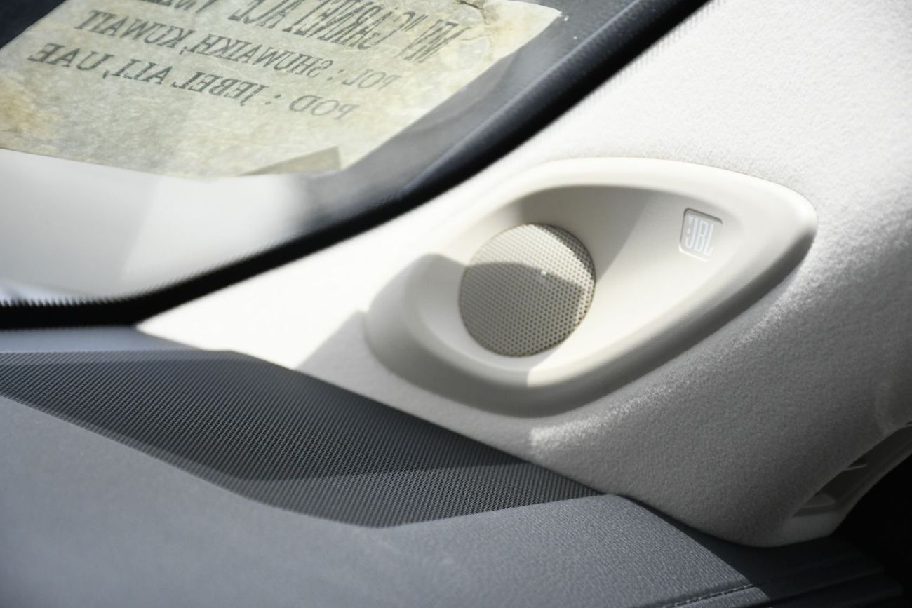 Toyota Land Cruiser GXR 3.5L  V6 Twin Turbo With Rader JBL (Export + Gulf Country)  Ready Stock