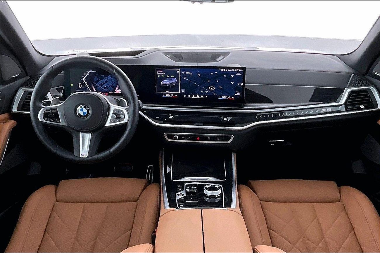 Nissan Sunny SV | 1 year free warranty | 0 Down Payment